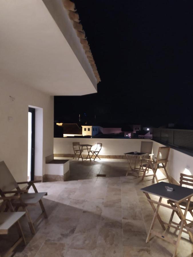 Posada Del Herrero Madridejos Bagian luar foto